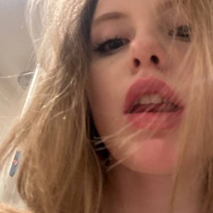 Olka Dolka Nude