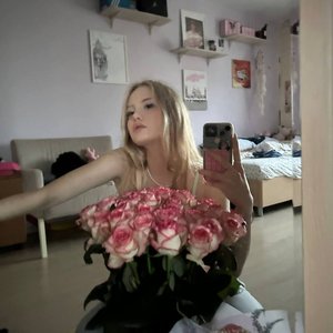 Olka Dolka Nude