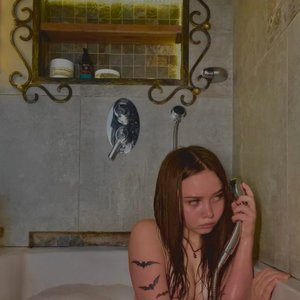 Anya Enina Nude