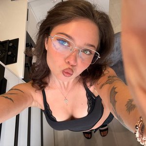 Anya Enina Nude