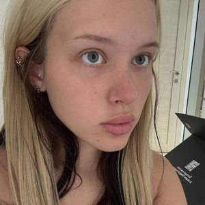 Liza Lpshka Nude