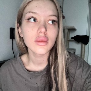 Liza Lpshka Nude