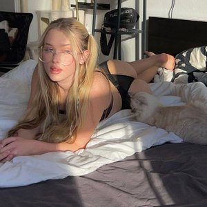 Liza Lpshka Nude