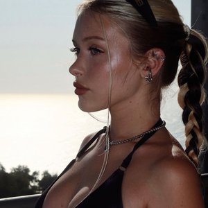 Liza Lpshka Nude