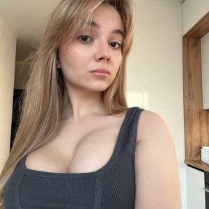 Aleny Bobrikhi Nude