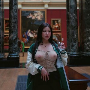 Ms Puiyi Nude