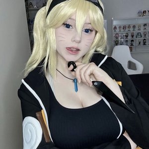 Upminaa Nude