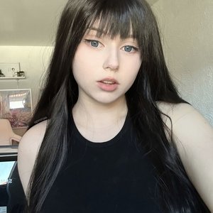 Upminaa Nude