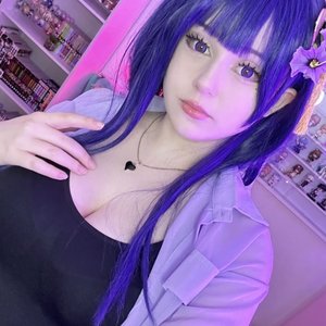 Upminaa Nude
