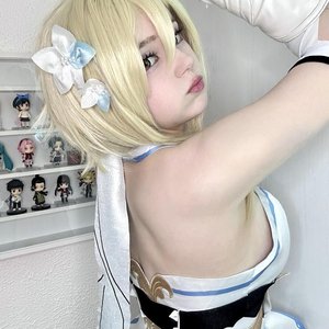 Upminaa Nude