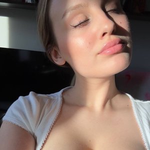Kaechka Nude