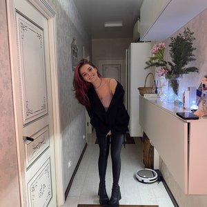 Aleny Bobrikhi Nude