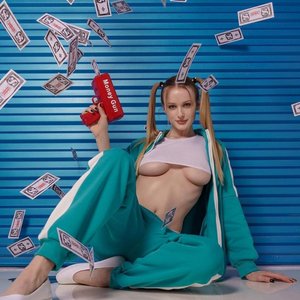 Vlada Lutsak Nude