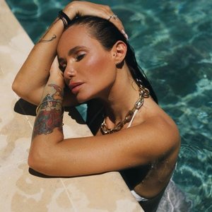 Ayza Dolmatova Nude