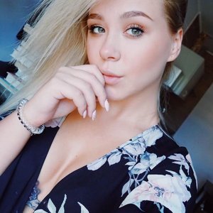 Kseniya Khoffman Nude