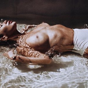 Ayza Dolmatova Nude