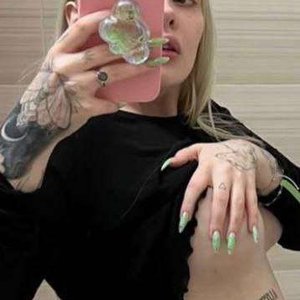 Dasha Kaplan Nude