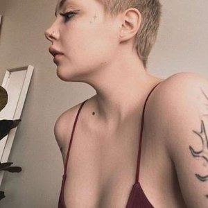 Dasha Kaplan Nude
