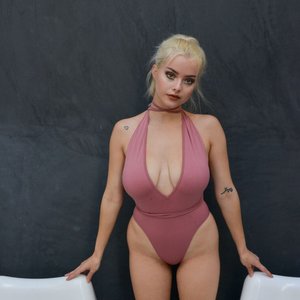 Loren Berch Nude