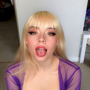 Loren Berch Nude