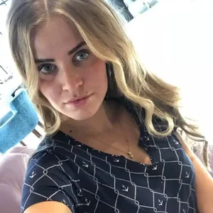 Angelina Robin Gud Nude