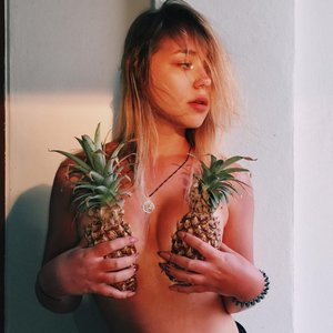 Kseniya Khoffman Nude