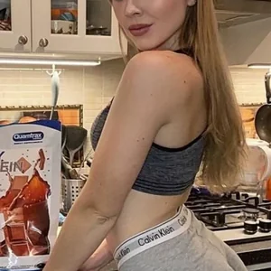 Frosya Nude