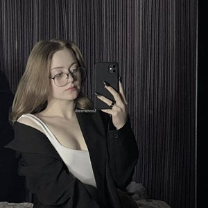 Kewweol Nude