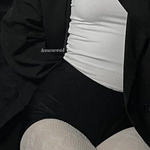 Kewweol Nude
