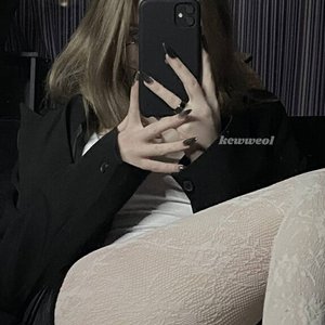Kewweol Nude