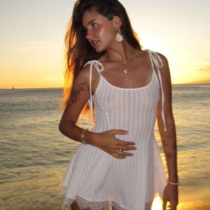 Eva Miller Nude
