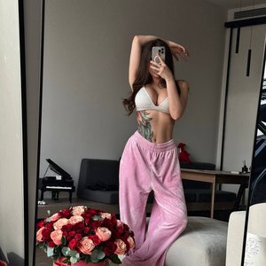 Toma Zhdanova Nude