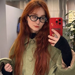 Evelinushka Nude