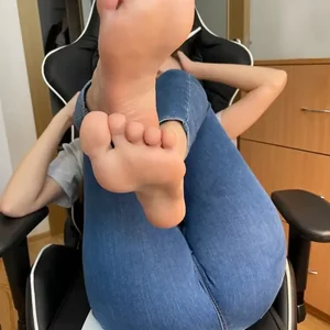 Selti Nude