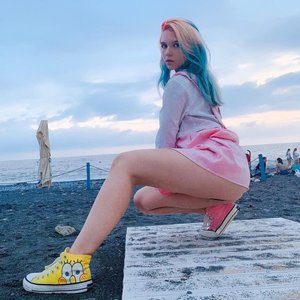 Chio Yam Nude