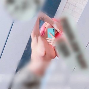 Chio Yam Nude
