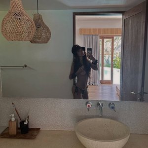 Ayza Dolmatova Nude