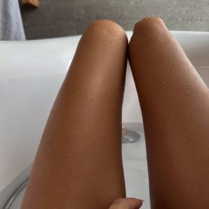 Ayza Dolmatova Nude