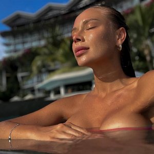 Zoya Futs Nude