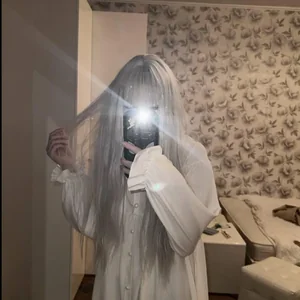 Agra Kiiid Nude