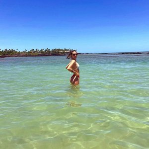 Eylin Gu Nude
